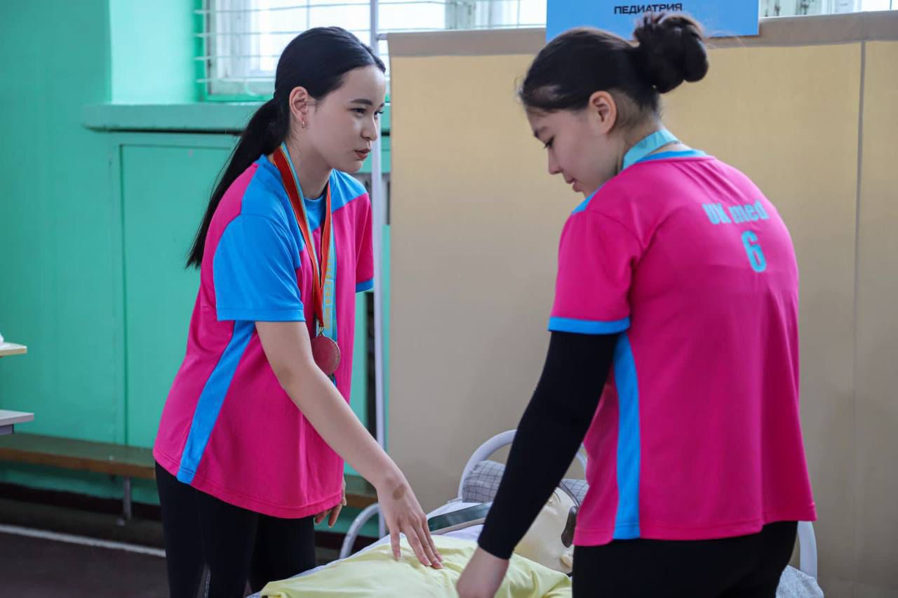 Вступительные экзамены в медколледжи ввели в Казахстане